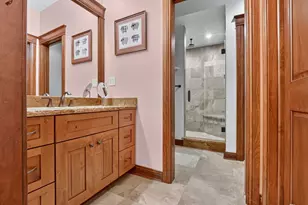 6871 Montague Rd, Rockford, IL 61102 - Photo 39