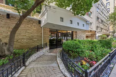 426 W Barry Avenue #407, Chicago, IL 60657 - Photo 1