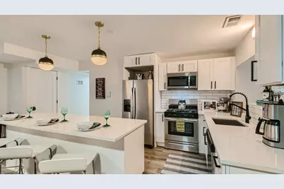 1351 W Balmoral Avenue #G, Chicago, IL 60640 - Photo 9