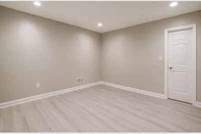 136 Circle Ridge Drive, Burr Ridge, IL 60527 - Photo 55