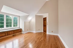 136 Circle Ridge Dr, Burr Ridge, IL 60527 - Photo 47