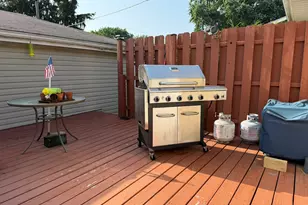 5507 Burwood Rd, Oakwood Hills, IL 60013 - Photo 13