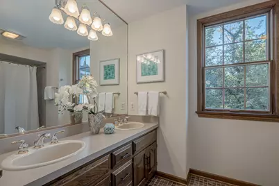 5N662 Forest Glen Lane, Saint Charles, IL 60175 - Photo 13