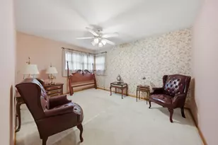 1944 Gardner Rd, Westchester, IL 60154 - Photo 13