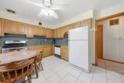 1944 Gardner Road, Westchester, IL 60154 - Photo 9