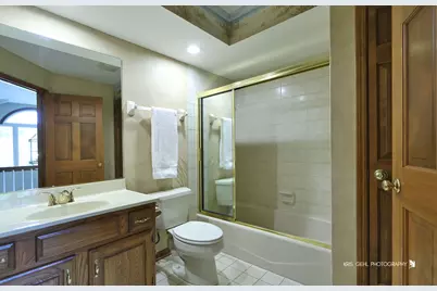 2727 Downing Court, Aurora, IL 60502 - Photo 25