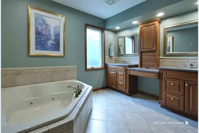 2727 Downing Court, Aurora, IL 60502 - Photo 19