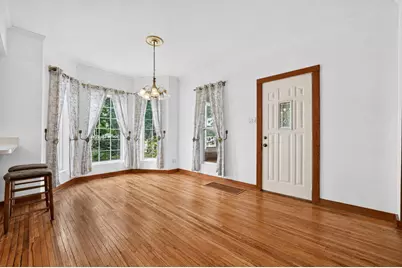 615 N 14th Street, Dekalb, IL 60115 - Photo 3