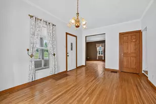 615 N 14th St, Dekalb, IL 60115 - Photo 5