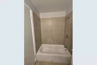 7530 S Saginaw Avenue #3A, Chicago, IL 60649 - Photo 9