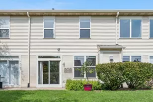 2357 Sunshine Ln, Aurora, IL 60503 - Photo 19
