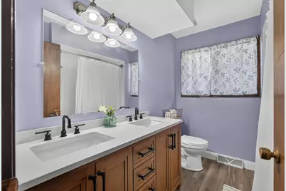 802 Adams Street, Ottawa, IL 61350 - Photo 21