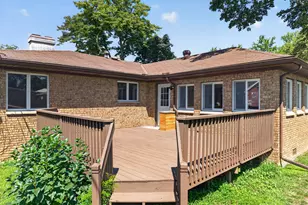 802 Adams St, Ottawa, IL 61350 - Photo 5