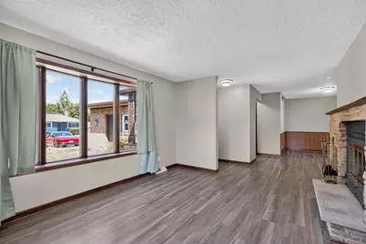 802 Adams Street, Ottawa, IL 61350 - Photo 9