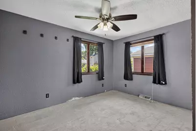 802 Adams Street, Ottawa, IL 61350 - Photo 25