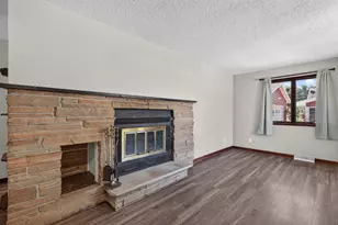 802 Adams St, Ottawa, IL 61350 - Photo 7