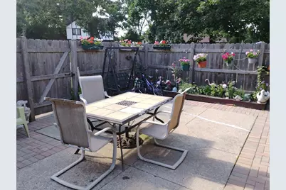 2515 W Atlantic Avenue, Waukegan, IL 60085 - Photo 11