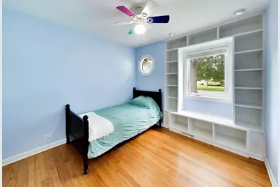 202 N Prospect Manor Avenue, Mount Prospect, IL 60056 - Photo 19