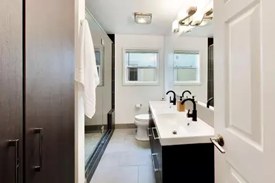 202 N Prospect Manor Avenue, Mount Prospect, IL 60056 - Photo 17