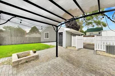 202 N Prospect Manor Avenue, Mount Prospect, IL 60056 - Photo 31