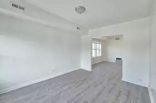 1943 W 63rd St, Chicago, IL 60636 - Photo 9