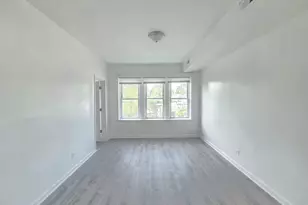 1943 W 63rd St, Chicago, IL 60636 - Photo 7