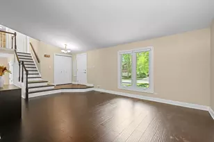 1316 W Meade Ln, Arlington Heights, IL 60004 - Photo 5