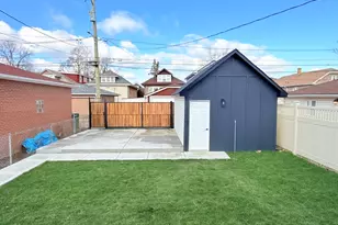 2222 Highland Ave, Berwyn, IL 60402 - Photo 31
