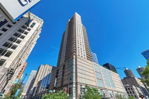 545 N Dearborn St, Chicago, IL 60654 - Photo 1
