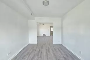 1943 W 63rd St, Chicago, IL 60636 - Photo 9