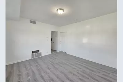 1943 W 63rd Street #3, Chicago, IL 60636 - Photo 5