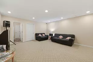 3 Claridge Ct, Bolingbrook, IL 60440 - Photo 31