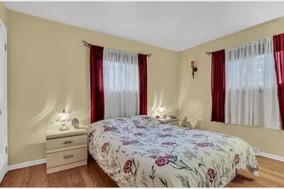 1627 Greenfield Avenue, North Chicago, IL 60064 - Photo 9
