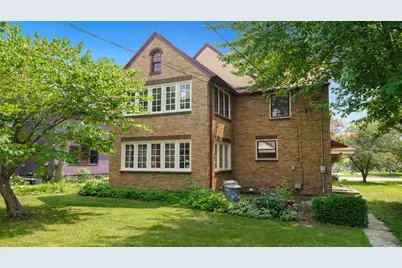 1218 Harlem Boulevard, Rockford, IL 61103 - Photo 3