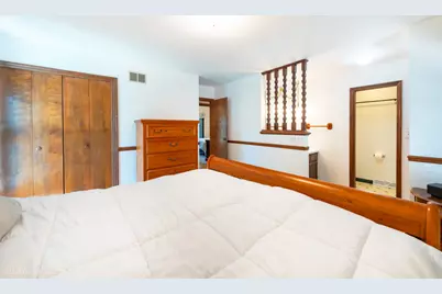 6914 Meadow Drive, Crystal Lake, IL 60012 - Photo 15