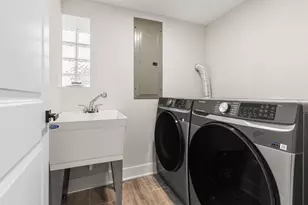4256 N Monitor Ave, Chicago, IL 60634 - Photo 33