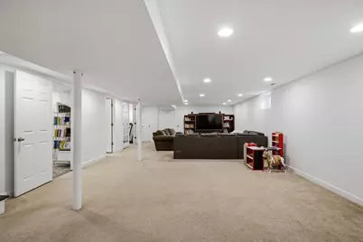 5010 Fargo Avenue, Skokie, IL 60077 - Photo 15