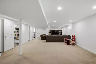 5010 Fargo Ave, Skokie, IL 60077 - Photo 15