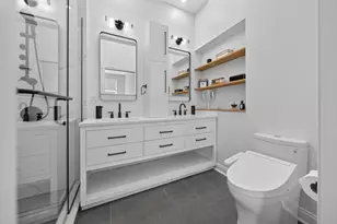 1555 N Wood St, Chicago, IL 60622 - Photo 9