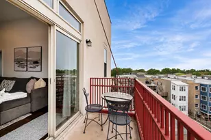 1225 W Morse Ave, Chicago, IL 60626 - Photo 5