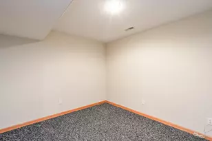 671 Diversatech Dr N, Manteno, IL 60950 - Photo 27
