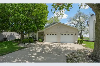 671 Diversatech Drive N, Manteno, IL 60950 - Photo 1