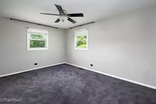 11S560 Whittington Ln, Naperville, IL 60564 - Photo 9