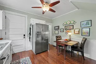 318 E Main St, Monticello, IL 61856 - Photo 21
