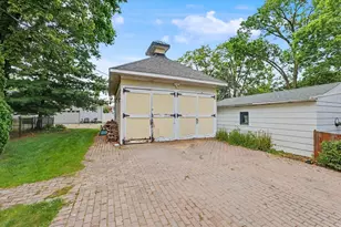318 E Main St, Monticello, IL 61856 - Photo 47