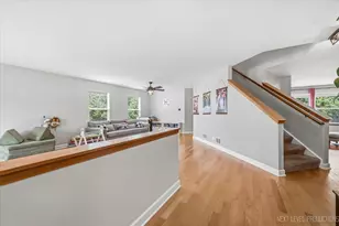 2416 McKenzie Ct, Aurora, IL 60503 - Photo 3