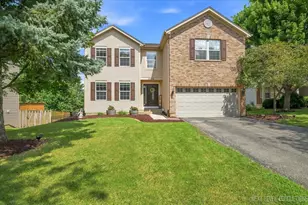 2416 McKenzie Ct, Aurora, IL 60503 - Photo 1