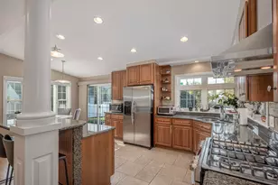 604 Foster Ave, Bartlett, IL 60103 - Photo 11