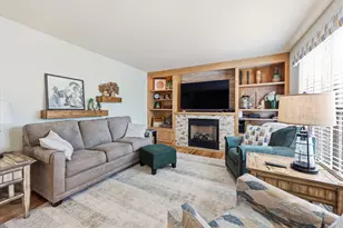 1179 Cactus Trail, Carol Stream, IL 60188 - Photo 13