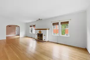 6240 N Avondale Ave, Chicago, IL 60631 - Photo 11